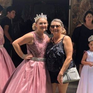 Meet your Posher, Daffiney